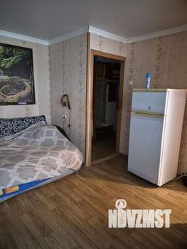 2-к квартира, вторичка, 45м2, 1/4 этаж