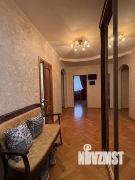3-к квартира, вторичка, 103м2, 8/10 этаж