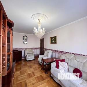3-к квартира, вторичка, 64м2, 8/10 этаж