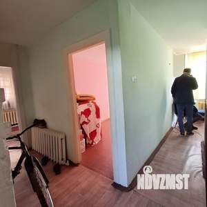 2-к квартира, вторичка, 42м2, 1/5 этаж