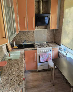 2-к квартира, вторичка, 42м2, 5/5 этаж