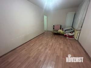 2-к квартира, вторичка, 42м2, 1/5 этаж