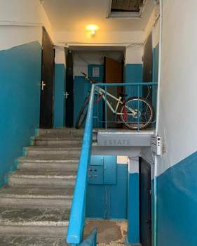 2-к квартира, вторичка, 42м2, 5/5 этаж