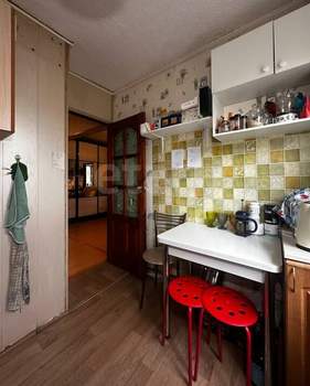 2-к квартира, вторичка, 44м2, 3/5 этаж