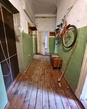 3-к квартира, вторичка, 72м2, 2/4 этаж