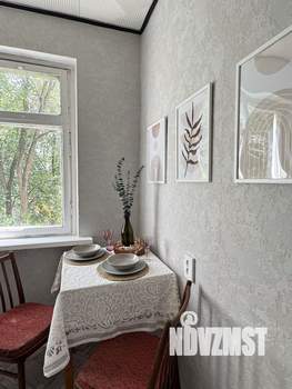 2-к квартира, вторичка, 42м2, 3/5 этаж