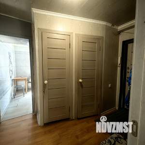 3-к квартира, вторичка, 60м2, 1/5 этаж