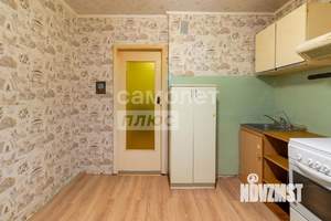 2-к квартира, вторичка, 55м2, 1/5 этаж