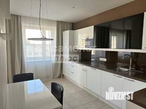 2-к квартира, вторичка, 64м2, 4/17 этаж
