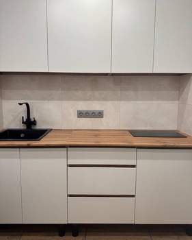 2-к квартира, вторичка, 45м2, 1/5 этаж