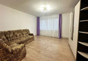 2-к квартира, вторичка, 60м2, 13/18 этаж