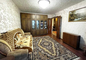 3-к квартира, вторичка, 60м2, 8/9 этаж