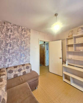 3-к квартира, вторичка, 62м2, 9/10 этаж