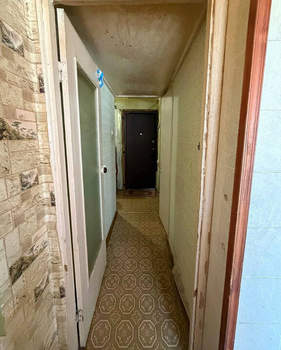 2-к квартира, вторичка, 42м2, 1/5 этаж