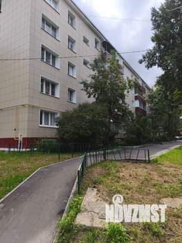 2-к квартира, вторичка, 44м2, 3/5 этаж