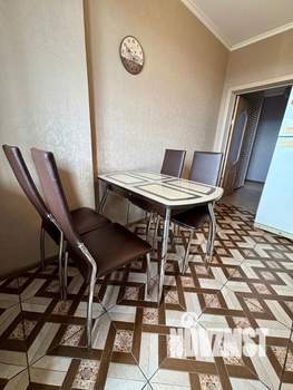 2-к квартира, вторичка, 60м2, 13/17 этаж