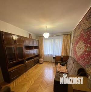3-к квартира, вторичка, 57м2, 3/5 этаж