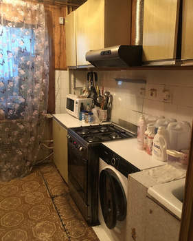 2-к квартира, вторичка, 50м2, 1/9 этаж