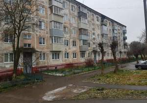 2-к квартира, вторичка, 44м2, 3/5 этаж