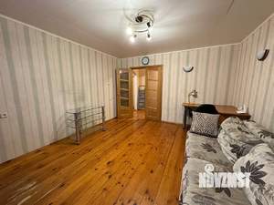 3-к квартира, вторичка, 66м2, 4/10 этаж