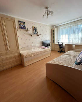 3-к квартира, вторичка, 74м2, 9/10 этаж