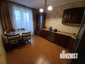 3-к квартира, вторичка, 90м2, 8/17 этаж