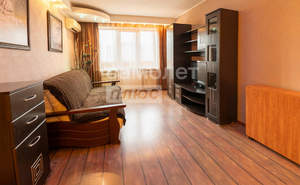 2-к квартира, вторичка, 42м2, 3/4 этаж