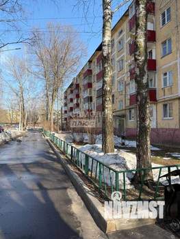 2-к квартира, вторичка, 42м2, 1/5 этаж