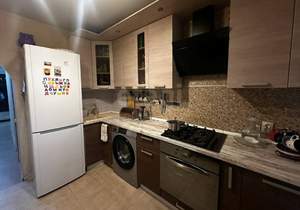 2-к квартира, вторичка, 46м2, 1/3 этаж