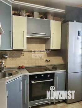 3-к квартира, вторичка, 72м2, 1/10 этаж