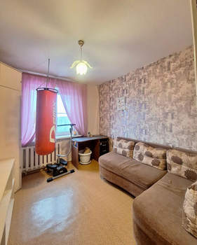 3-к квартира, вторичка, 62м2, 9/10 этаж