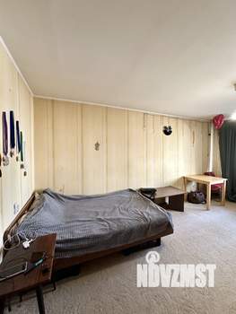 2-к квартира, вторичка, 42м2, 1/9 этаж