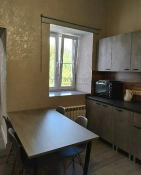 2-к квартира, вторичка, 60м2, 3/5 этаж