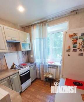 3-к квартира, вторичка, 55м2, 2/2 этаж