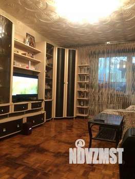 2-к квартира, вторичка, 50м2, 1/9 этаж