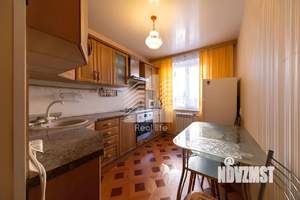 3-к квартира, вторичка, 62м2, 2/10 этаж