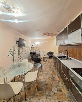 2-к квартира, вторичка, 50м2, 4/10 этаж