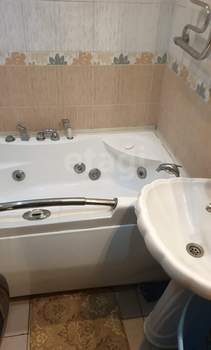 2-к квартира, вторичка, 60м2, 12/16 этаж