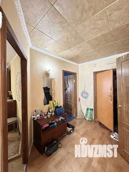 2-к квартира, вторичка, 42м2, 1/9 этаж