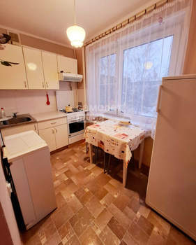 3-к квартира, вторичка, 57м2, 3/5 этаж