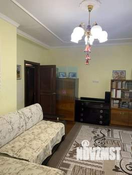 3-к квартира, вторичка, 71м2, 2/2 этаж