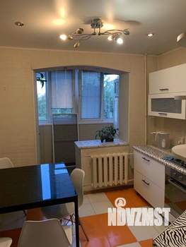 2-к квартира, вторичка, 53м2, 3/5 этаж