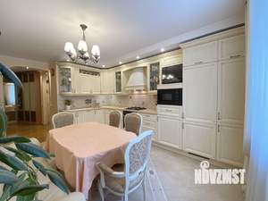 2-к квартира, вторичка, 100м2, 2/9 этаж