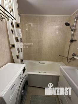 2-к квартира, вторичка, 54м2, 1/5 этаж