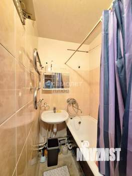 2-к квартира, вторичка, 42м2, 5/5 этаж