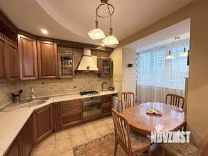 4-к квартира, вторичка, 120м2, 9/9 этаж