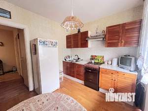 2-к квартира, вторичка, 57м2, 1/9 этаж