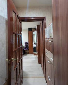 2-к квартира, вторичка, 42м2, 1/5 этаж