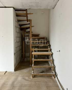 2-к квартира, вторичка, 58м2, 2/2 этаж