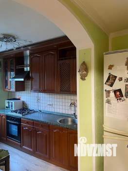 3-к квартира, вторичка, 63м2, 1/10 этаж